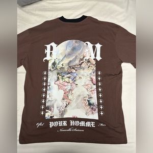 Graphic tshirt